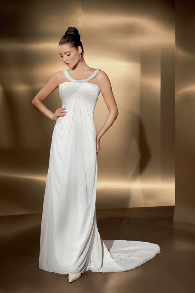 Suknia ślubna Cosmobella 2010 model 7416